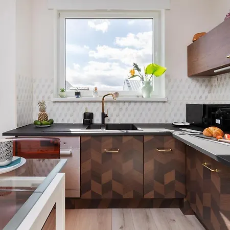 Przestronne 2 Oddzielne Sypialnie Caly Apartament W Spokojnej Dzielnicy Borkowo  Exterior photo